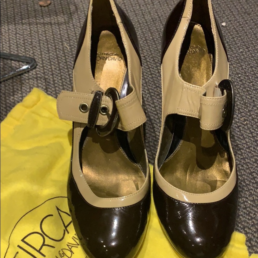 Vintage Circa Joan and David Heels